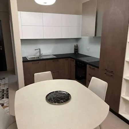 Apartment Saraci Zentrale Lage Ca 600 Meter Vom Entfernt